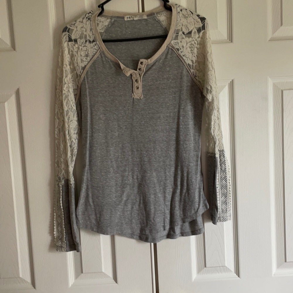 From the Buckle Grey and tan with lace sleeves